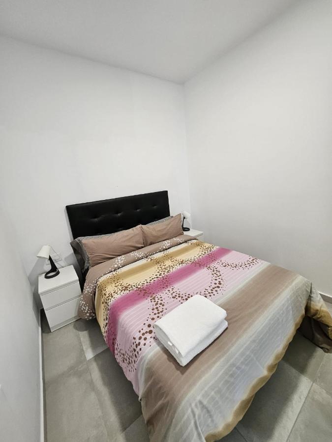 Apartamentos La Meridian Barcelona Kültér fotó